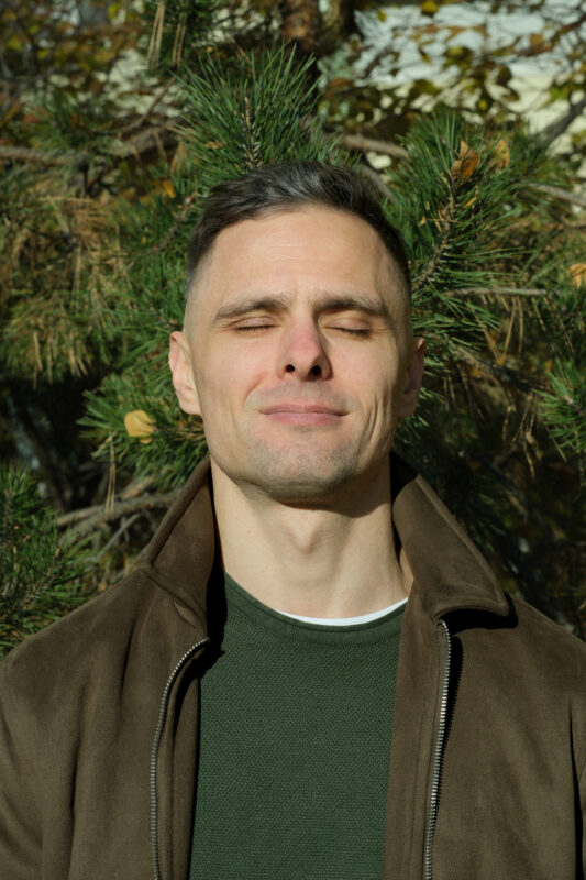 man meditating on first step for recovery from alcohol addiction