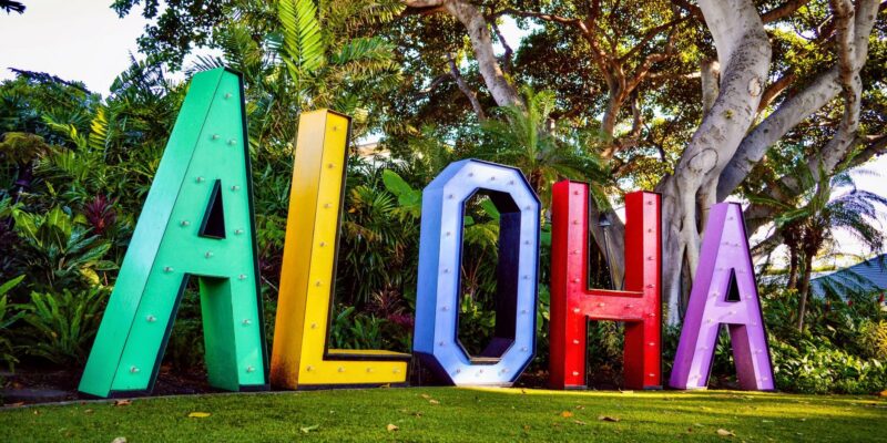 aloha sign in hawaii welcomes people who come here